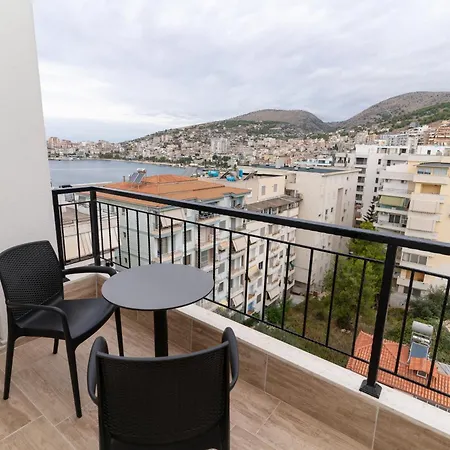 Blissful Sarandë